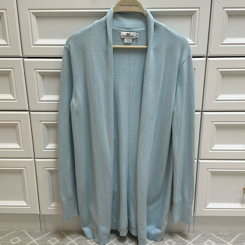 Vineyard Vines sweater